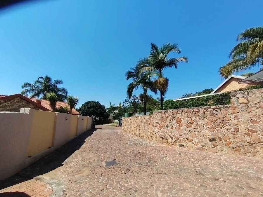 3 Bedroom Property for Sale in Safari Gardens North West